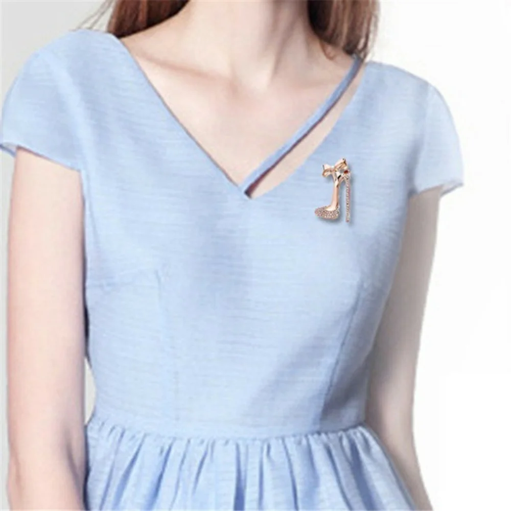 Stiletto Brooch